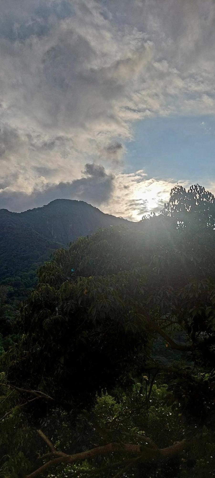 Apto Inteiro 78M Vista Cristo Redentor Para 5 Pessoas Rio de Janeiro